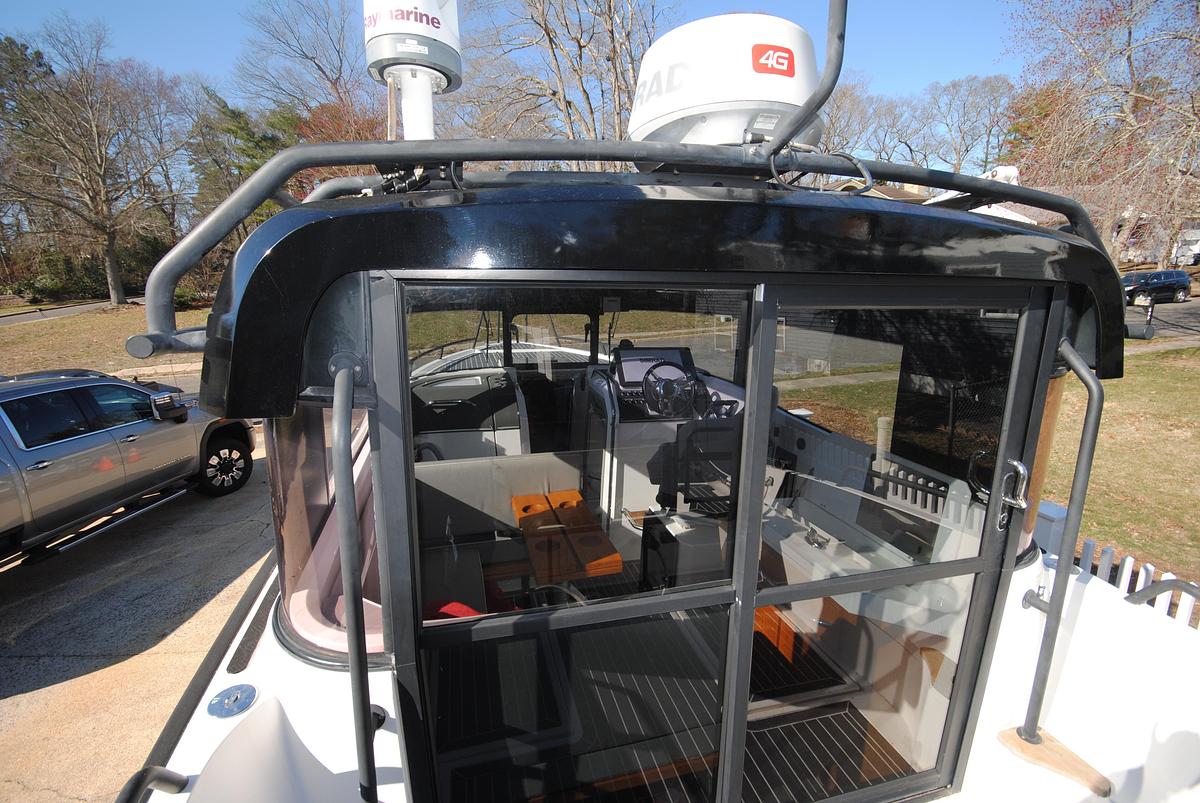 Used 2015 XO Boats 270 RS | 27ft