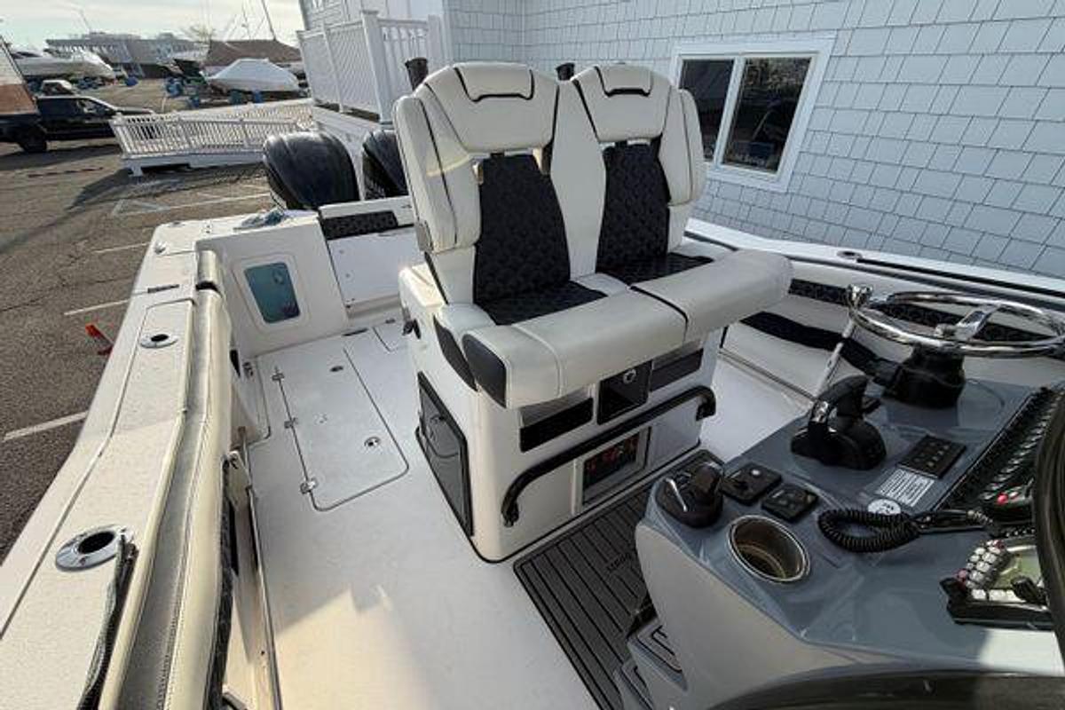 Used 2023 Tidewater 282 CC Adventure Bluewater | 28ft