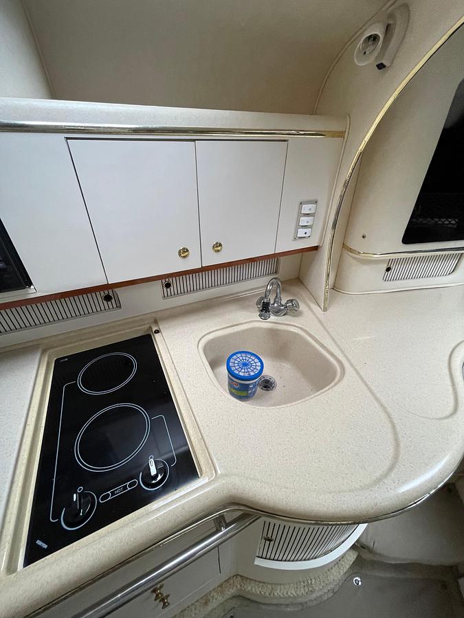 Used 2001 Sea Ray 310 Sundancer | 31ft