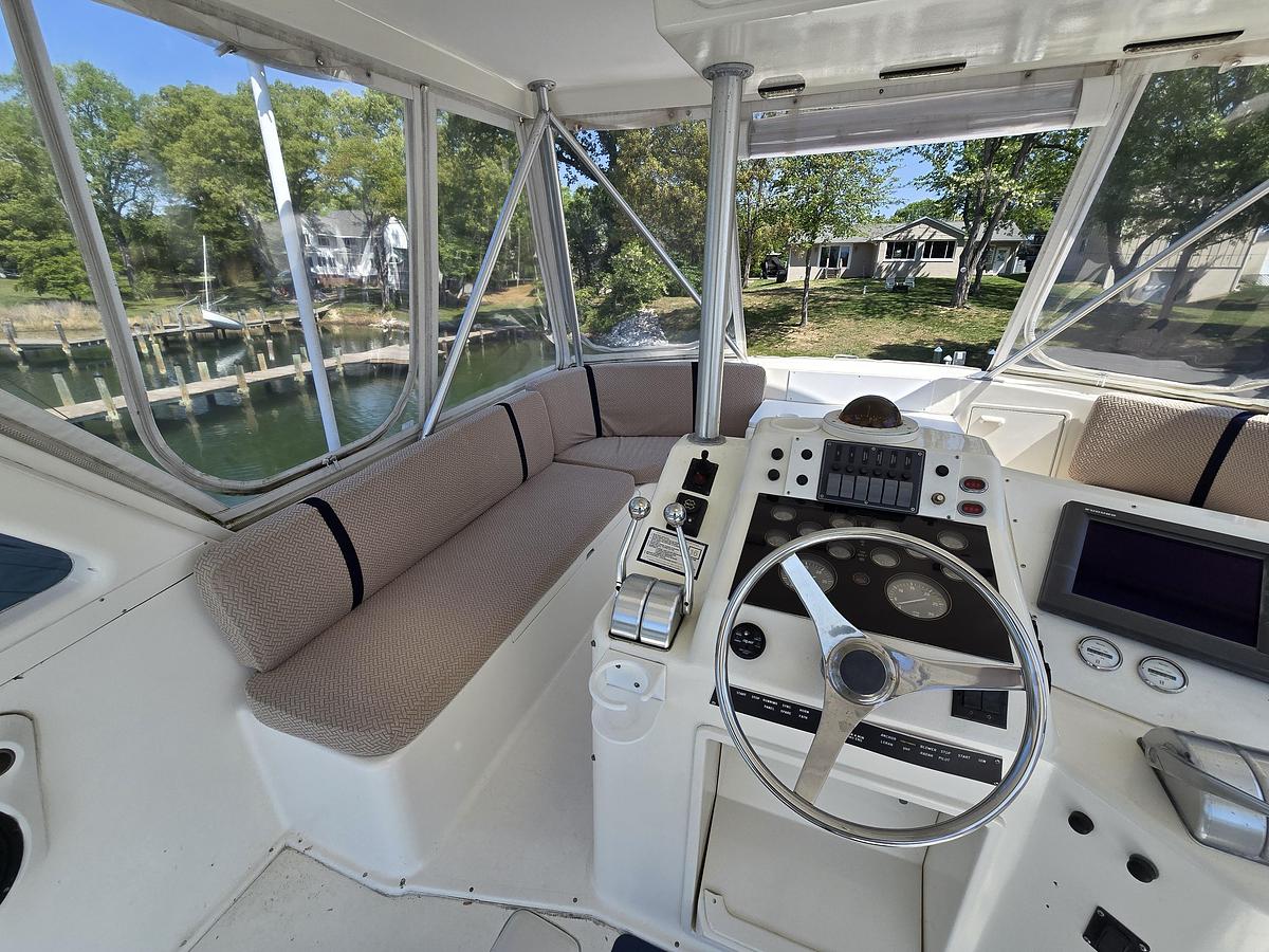 Used 1993 53' Ocean Yachts 53 Super Sport