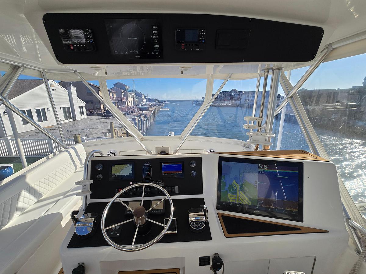 Used 2000 Post 47 Convertible Post Yachts | 47ft