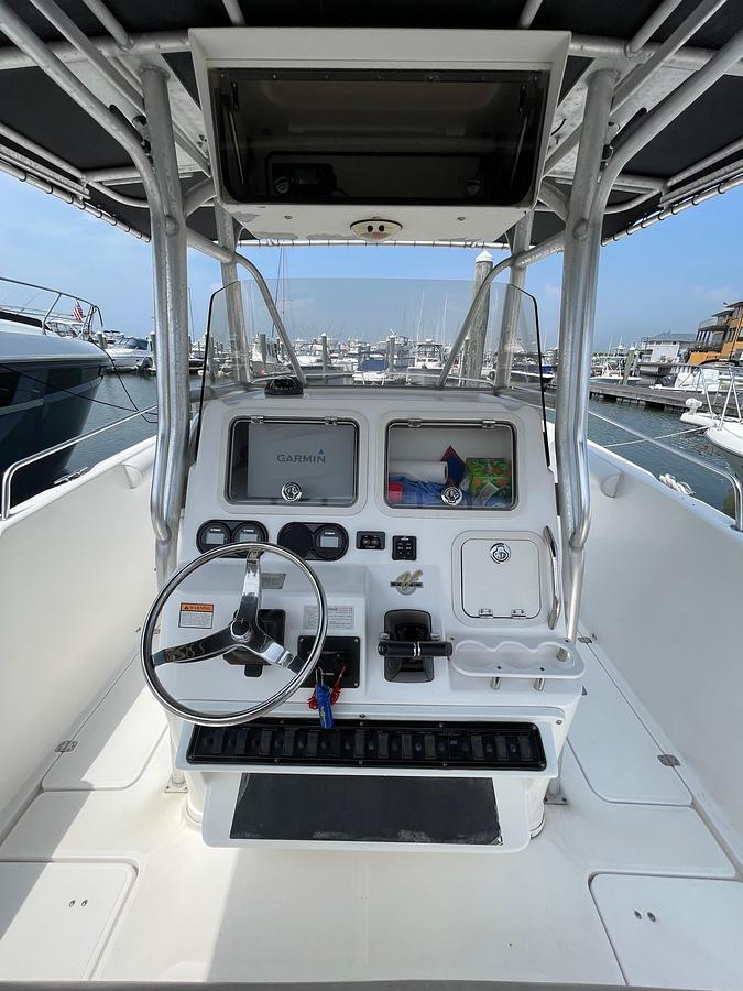 Used 2004 Century 3200 Center Console | 32ft