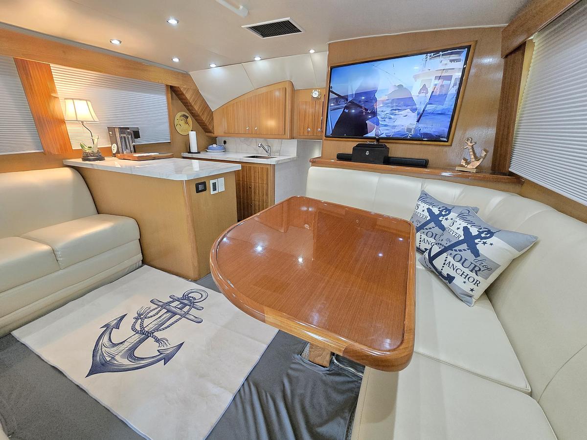 Used 2006 44' Jersey Cape 44 Sport Yacht | 44ft