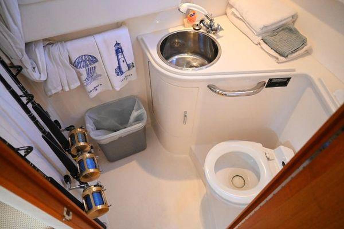 Used 2001 Cabo 35 Express | 35ft