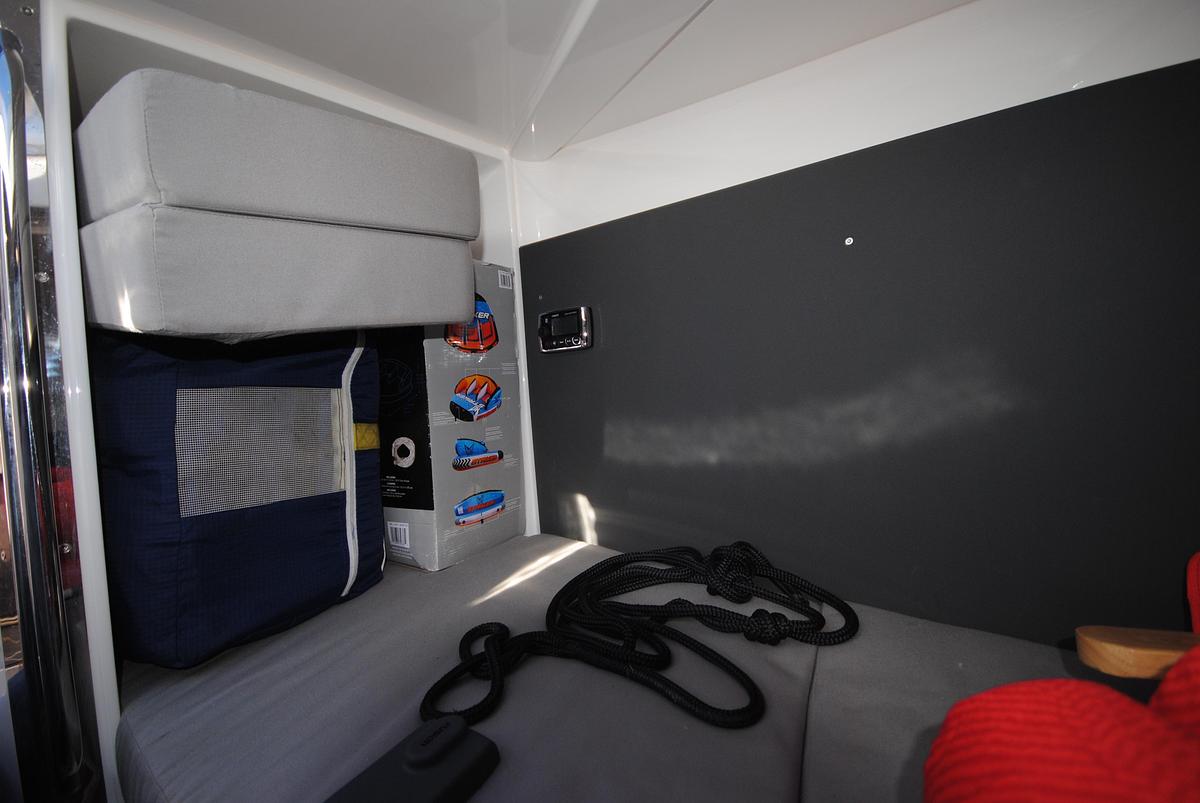 Used 2015 XO Boats 270 RS | 27ft