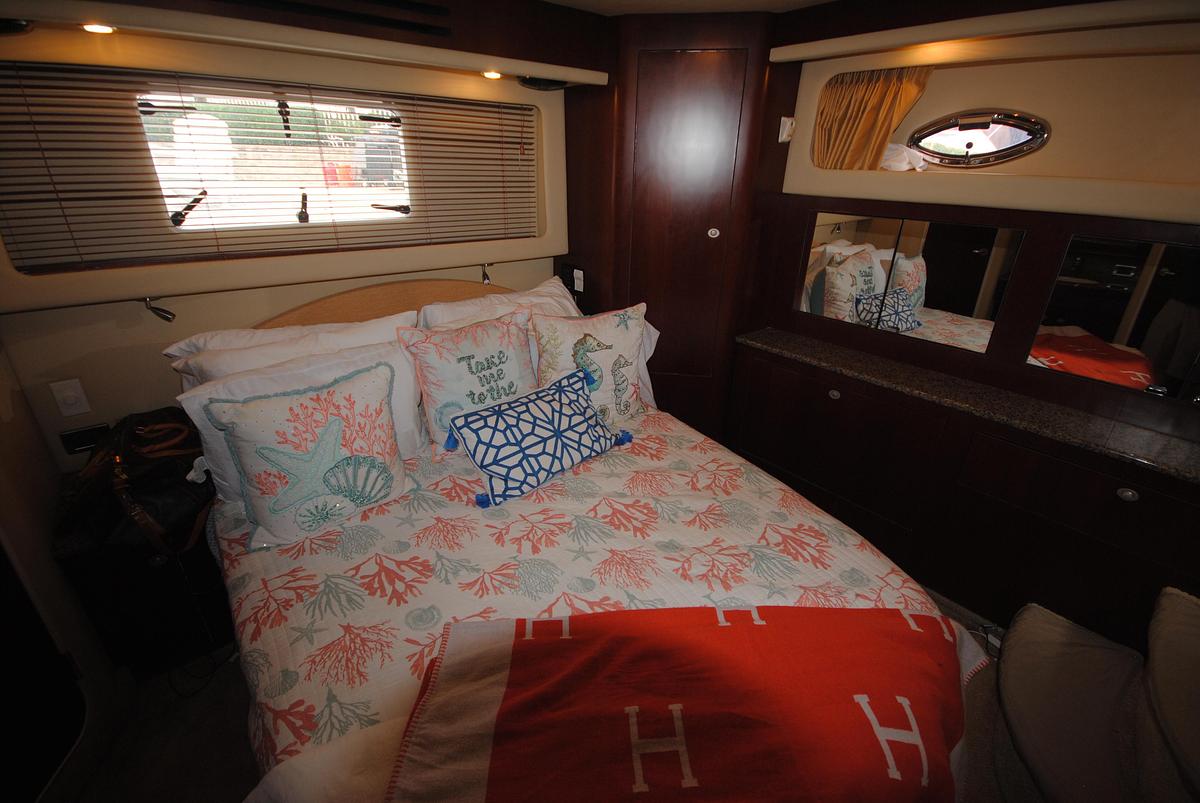 Used 2005 Sea Ray 390 Motor Yacht | 39ft