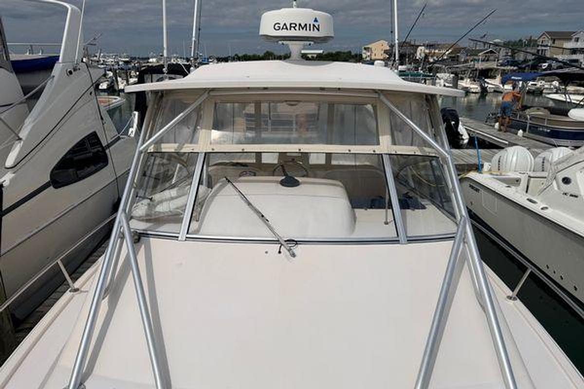 Used 2006 33' Grady-White Express 330 | 33ft