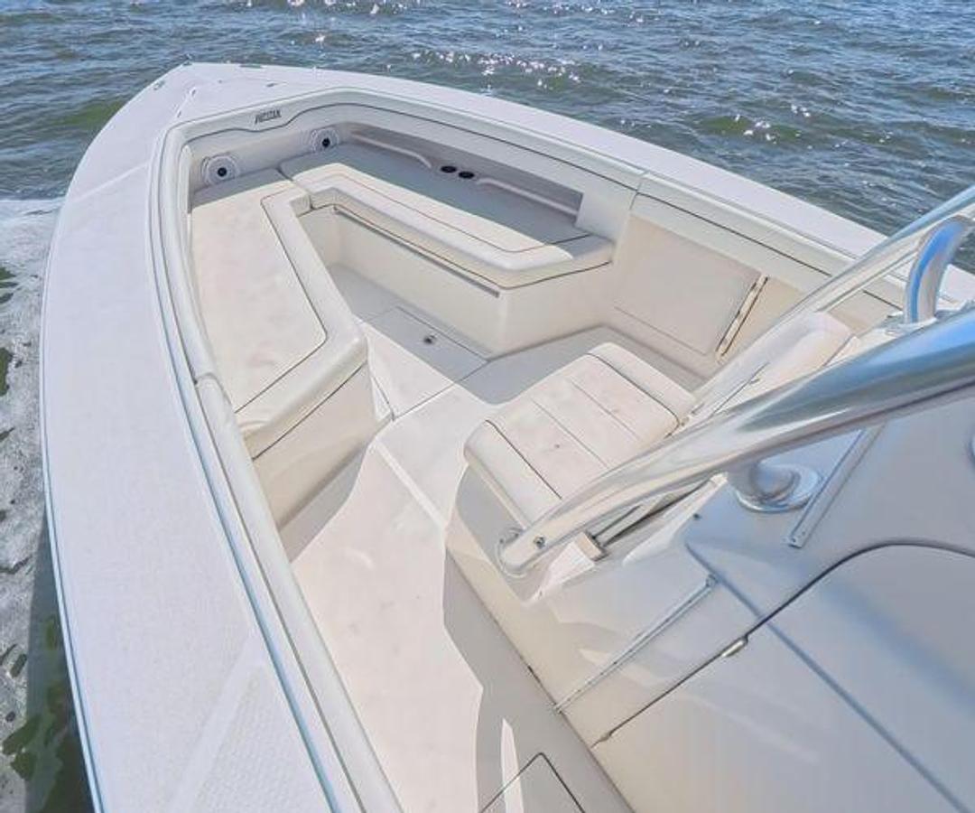 Used 2014 Jupiter 30 FS | 30ft