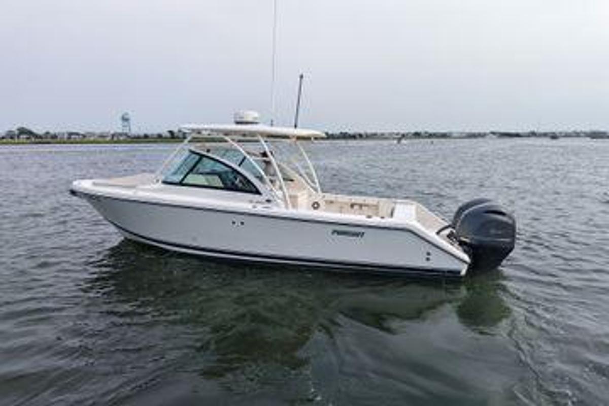 Used 2014 25' Pursuit DC 265 Dual Console | 25ft