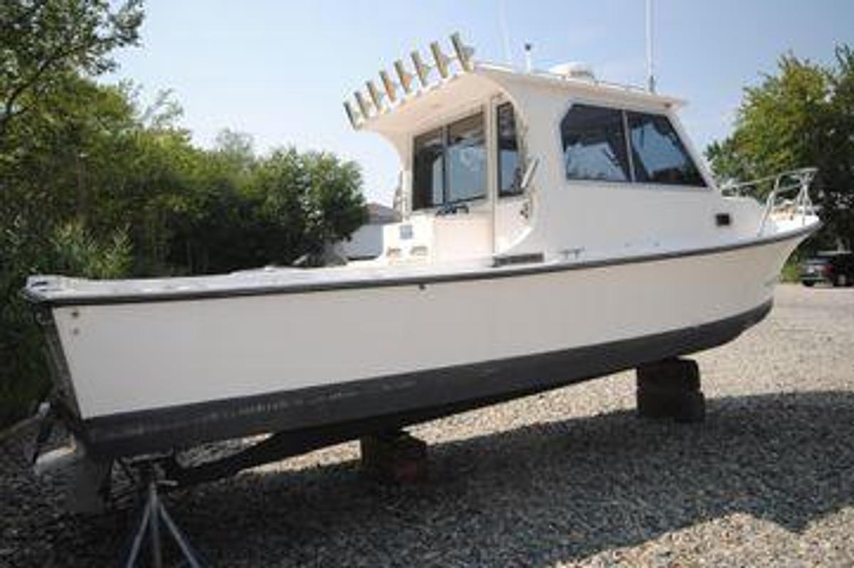Used 1995 Shamrock 260 Mackinaw | 26ft
