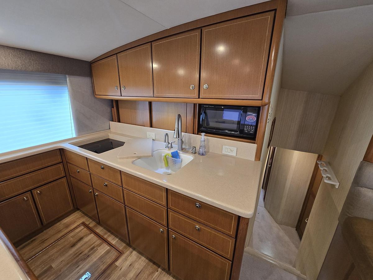 Used 2004 Ocean Yachts 50 Super Sport | 50ft
