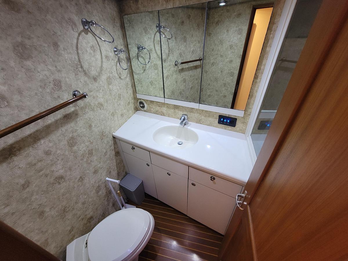 Used 1998 Buddy Davis 65 Carolina Custom | 65ft