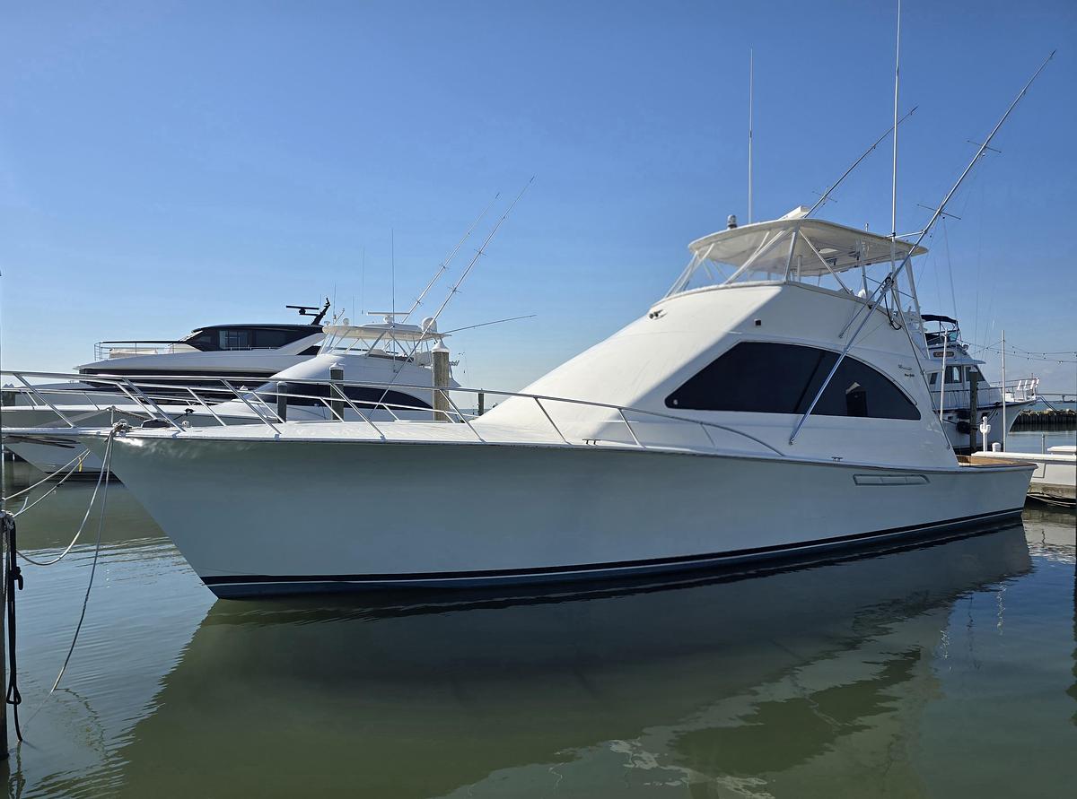 Used 2002 52' Ocean Yachts 52 Super Sport | 52ft