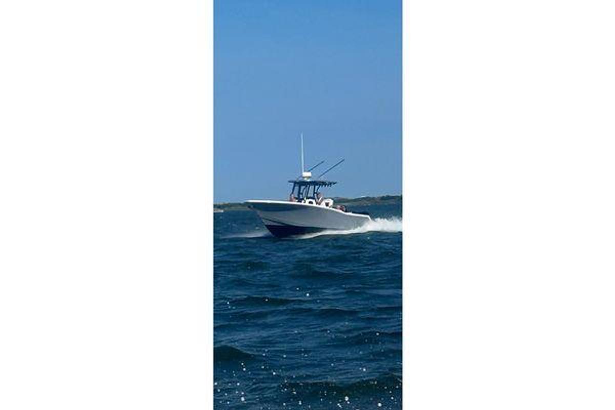 Used 2023 Tidewater 282 CC Adventure Bluewater | 28ft