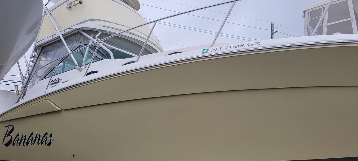 Used 2006 Wellcraft 330 Coastal | 33ft