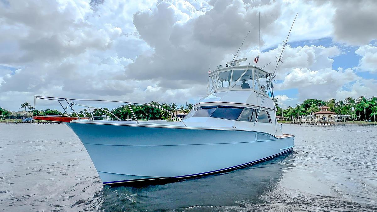 Used 1982 Hatteras 46 Convertible | 46ft