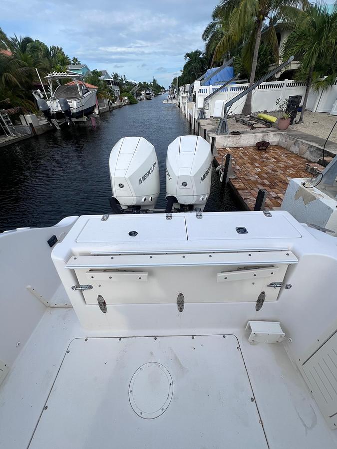 Used 1997 Mako 252 Center Console | 25ft