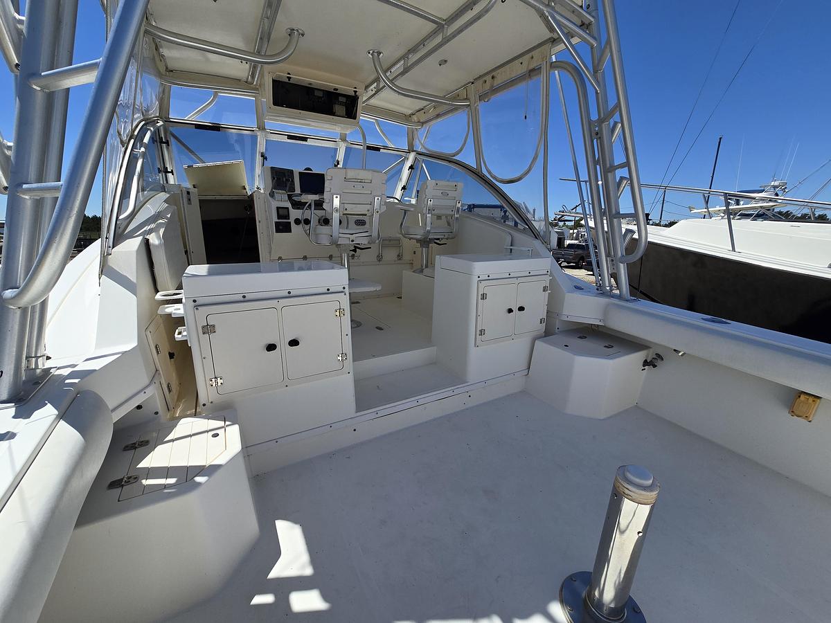 Used 2003 Albemarle 305 Express Fisherman | 30'