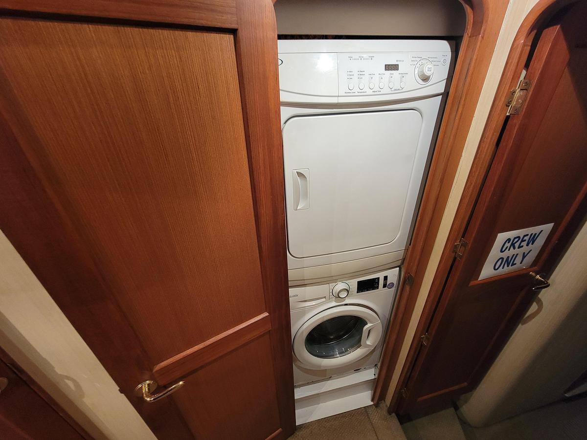 Used 2005 Ocean Yachts 57 Super Sport | 57ft