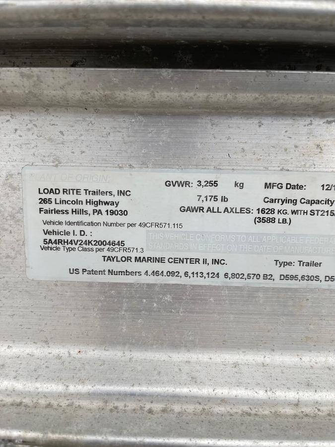 Used 2019 World Cat 230 DC | 23ft