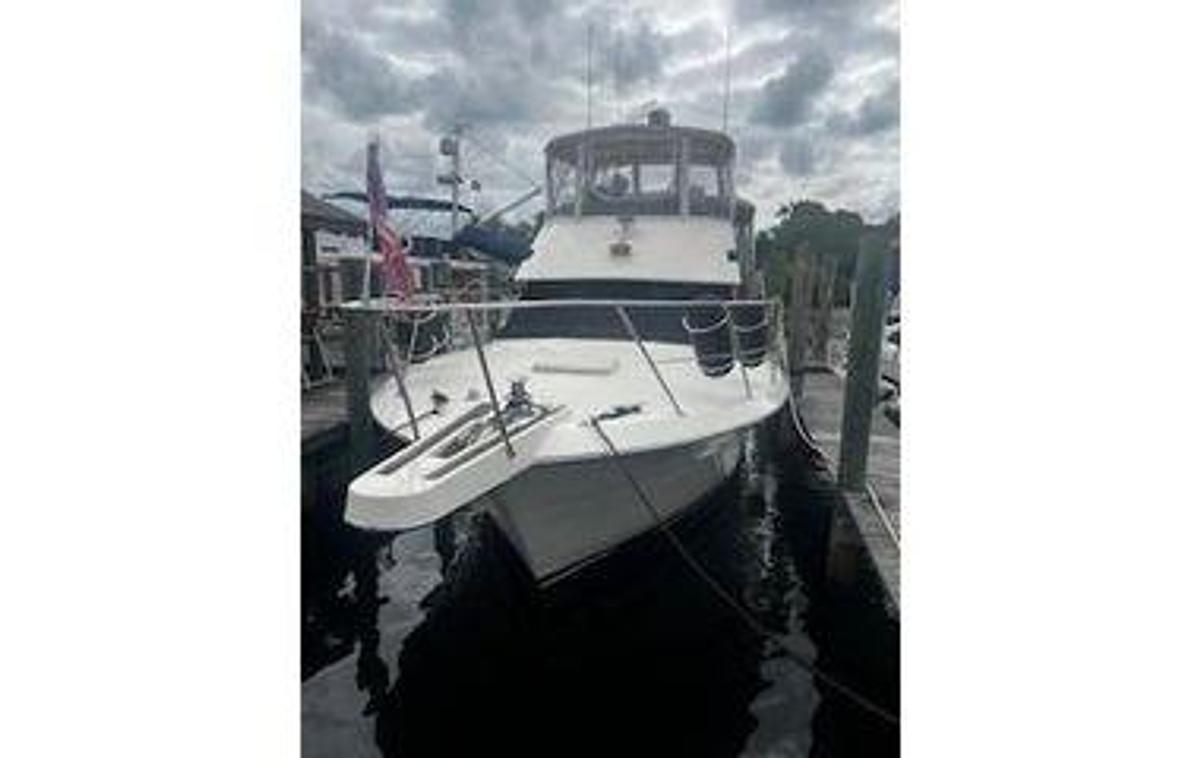 Used 1990 Hatteras 40 Motor Yacht | 40ft