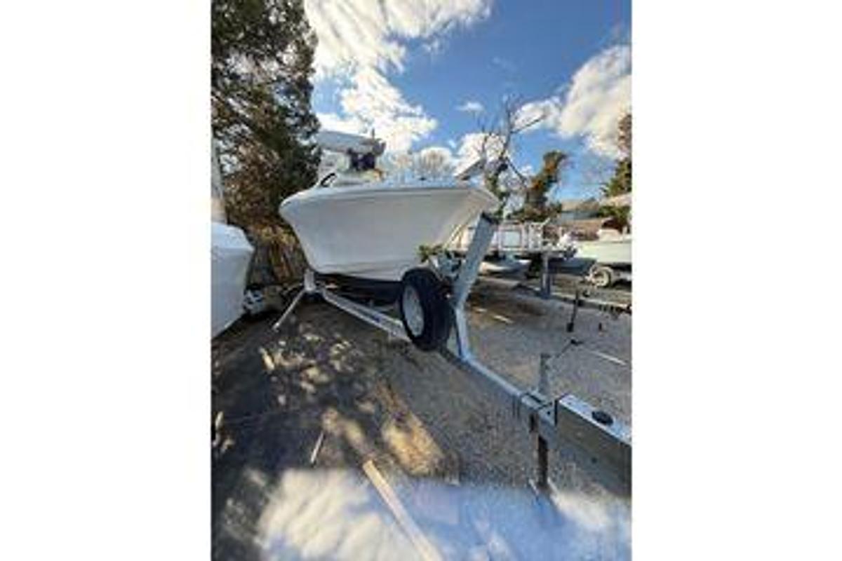 Used 2012 Tidewater 250 CC Adventure | 24' 