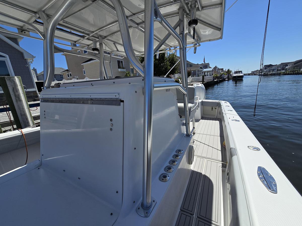 Used 2004 SeaVee 340B | 34ft
