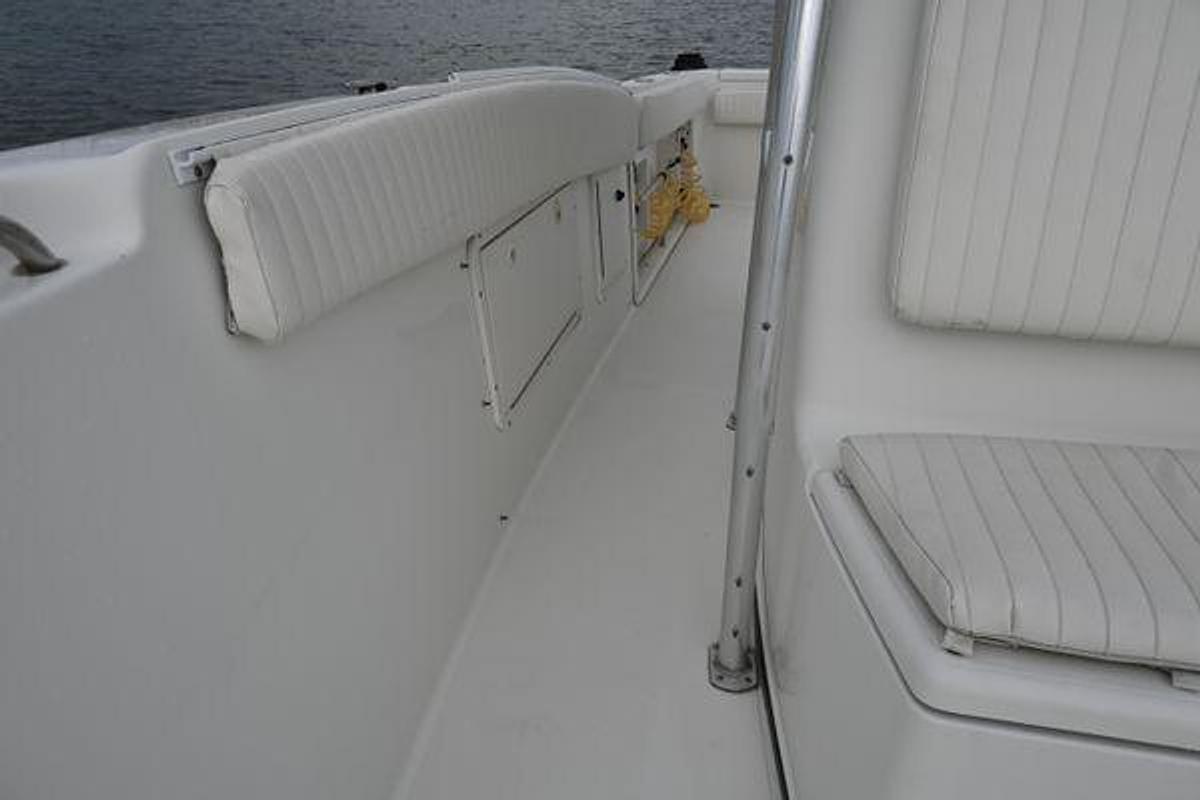 Used 2002 Triton 2895 CC | 28ft