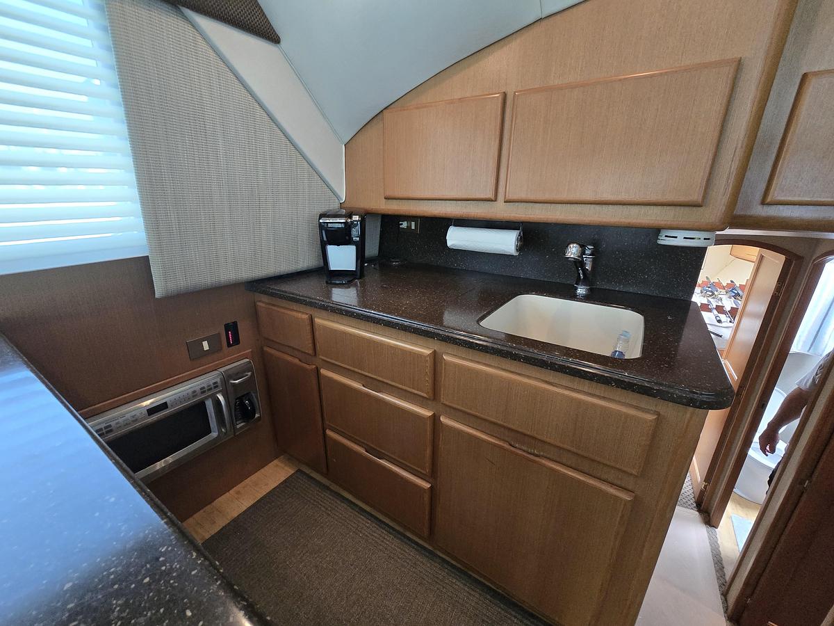 Used 2006 44' Cavileer 44 Convertible | 44ft