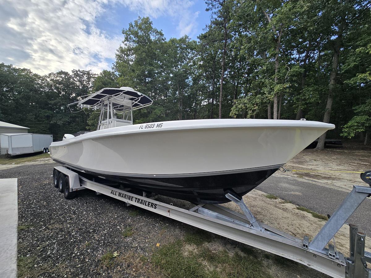 Used 2004 31' Contender Open | 31ft