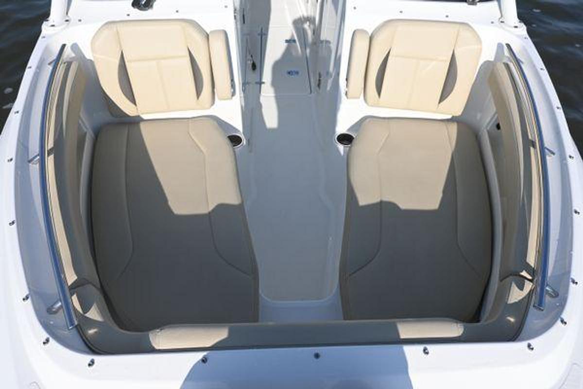 Used 2021 27' Pursuit DC 266 Dual Console | 27ft