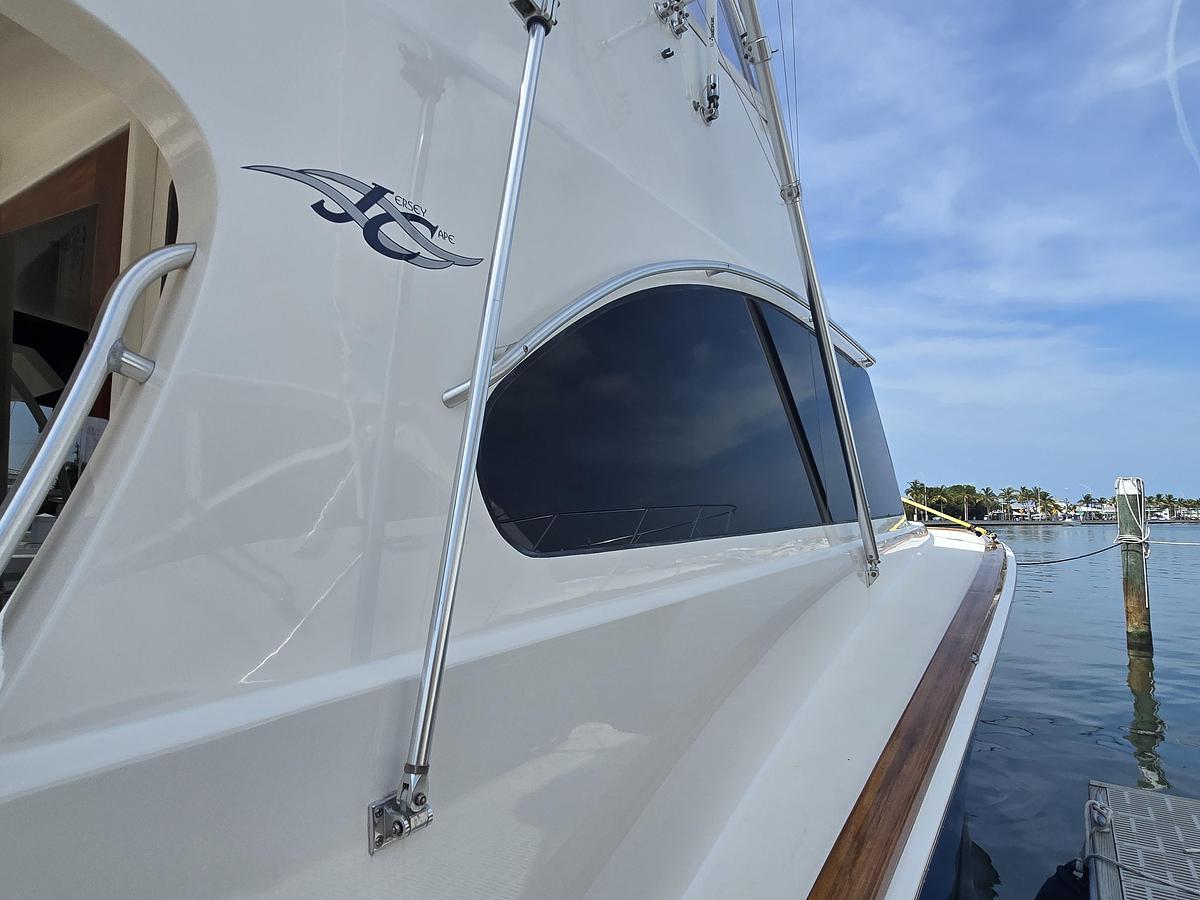 Used 2006 44' Jersey Cape 44 Sport Yacht | 44ft
