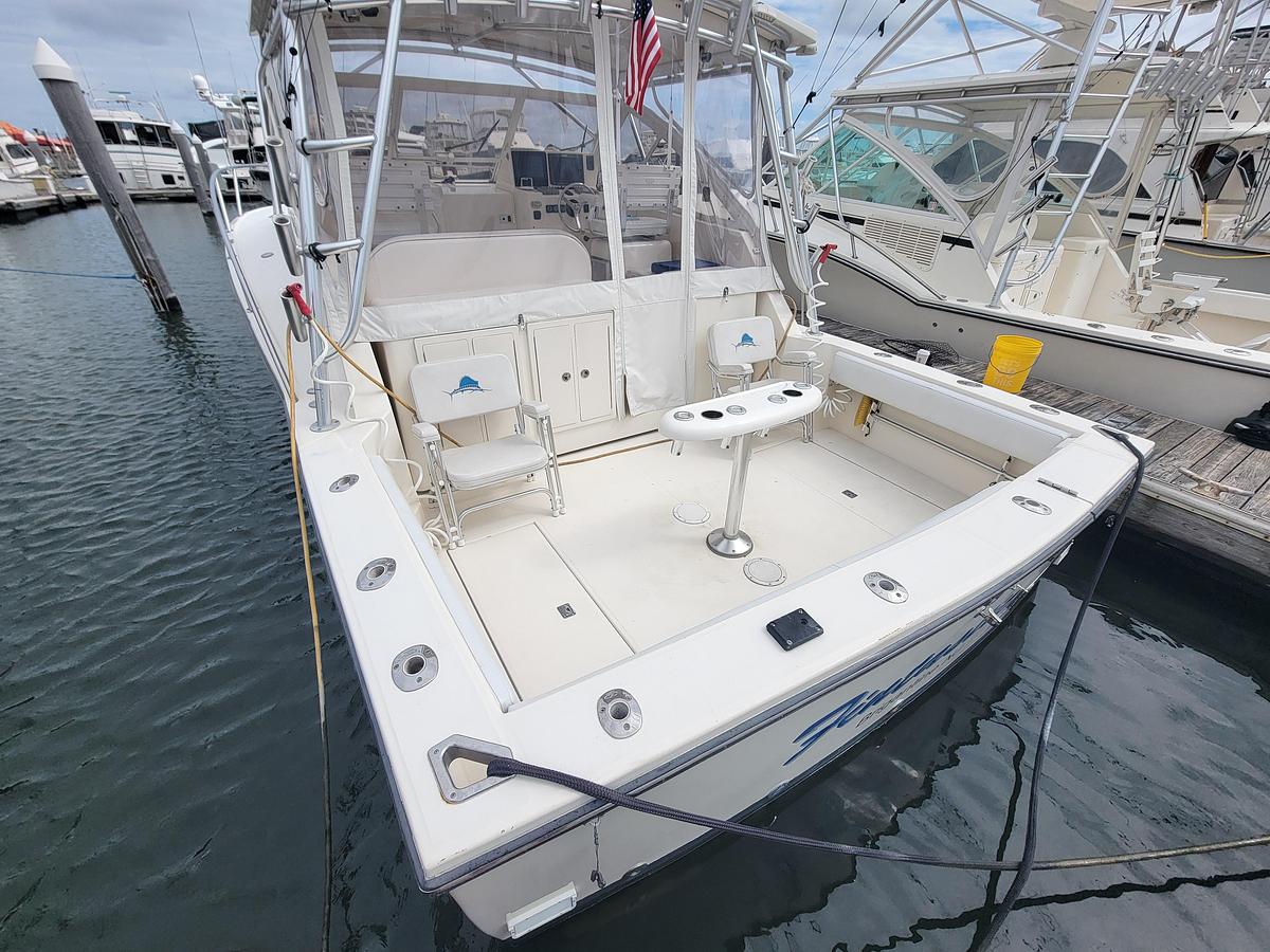 Used 2006 Carolina Classic 32 | 32ft