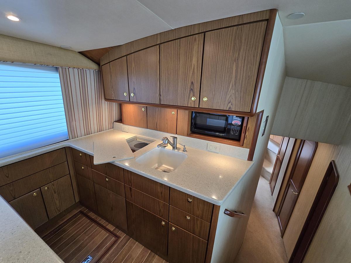 Used 2007 Ocean Yachts 46 Super Sport | 46ft