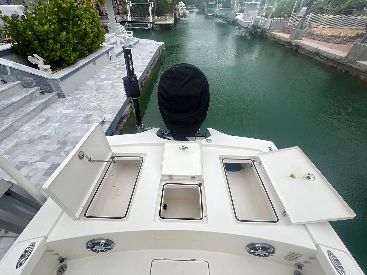 Used 2014 Pathfinder 2300 HPS | 23ft