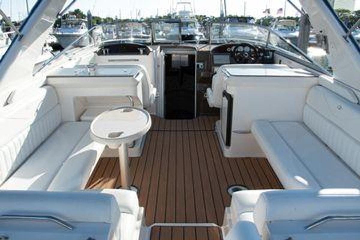 Used 2005 34' Regal 3350 Sport Cruiser