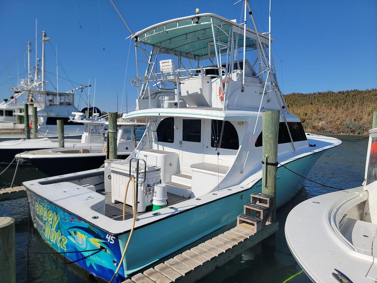 Used 1998 Custom Carolina 45 Willis Boatworks | 45ft