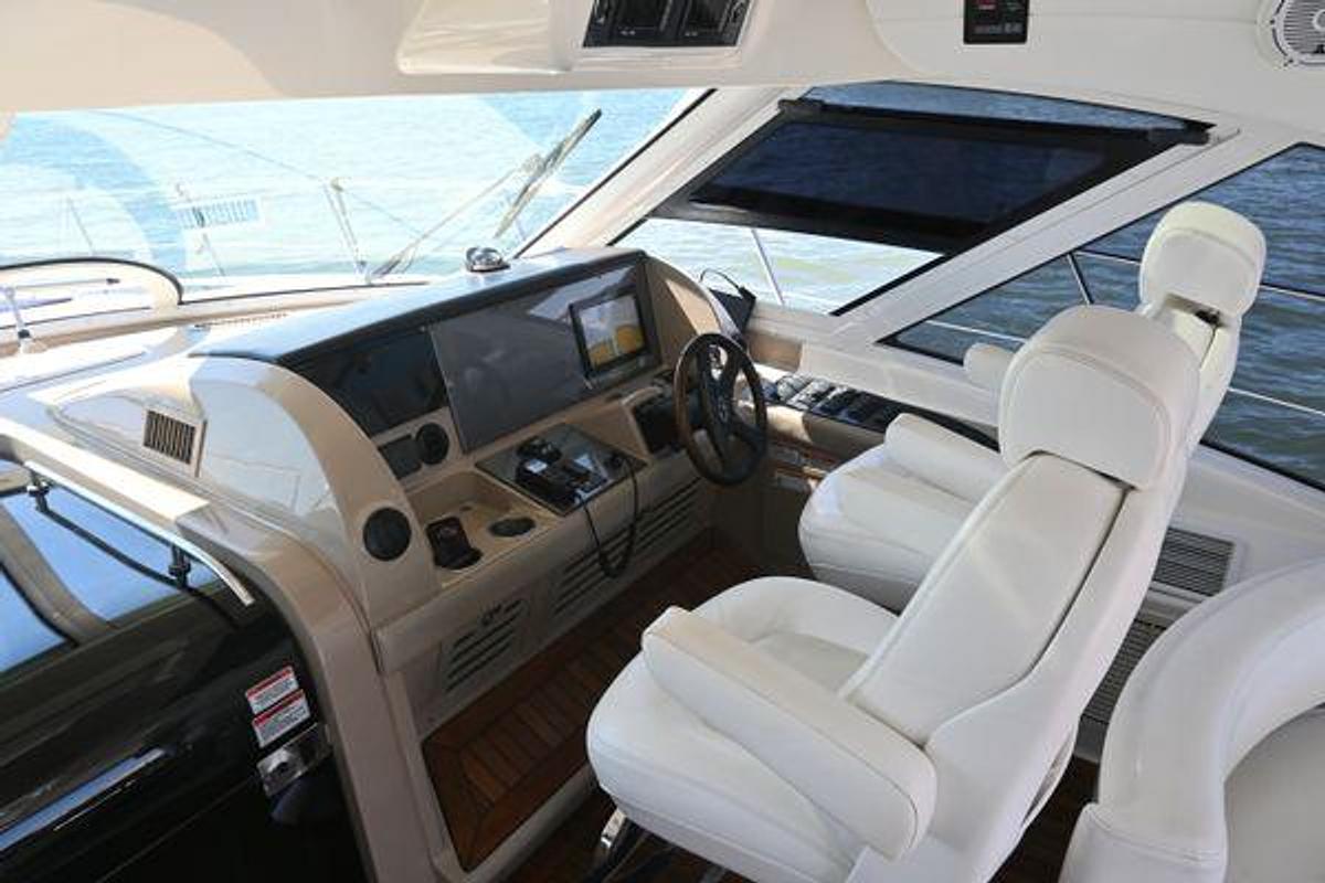 Used 2008 55' Sea Ray 550 Sundancer | 55ft