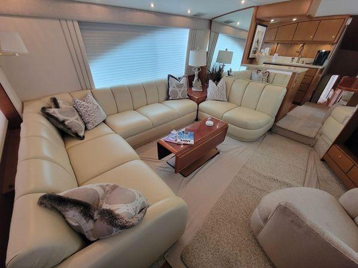 Used 2001 Ocean Yachts Super Sport - 56ft