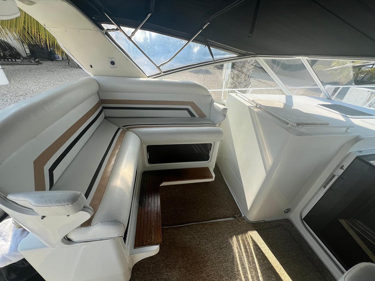 Used 1990 Trojan 11 Meter Express | 38ft