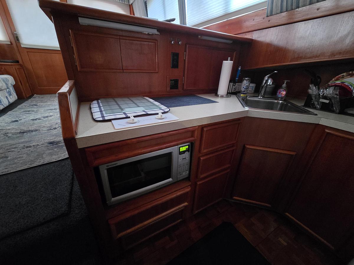 Used 1988 46' Post 46 Convertible | 46ft
