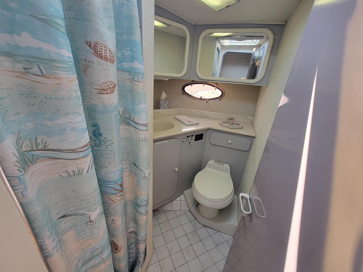 Used 1989 Trojan 46 Sportfish | 46ft