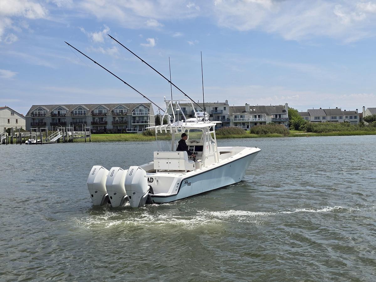 Used 2008 34' SeaVee 340B | 34ft