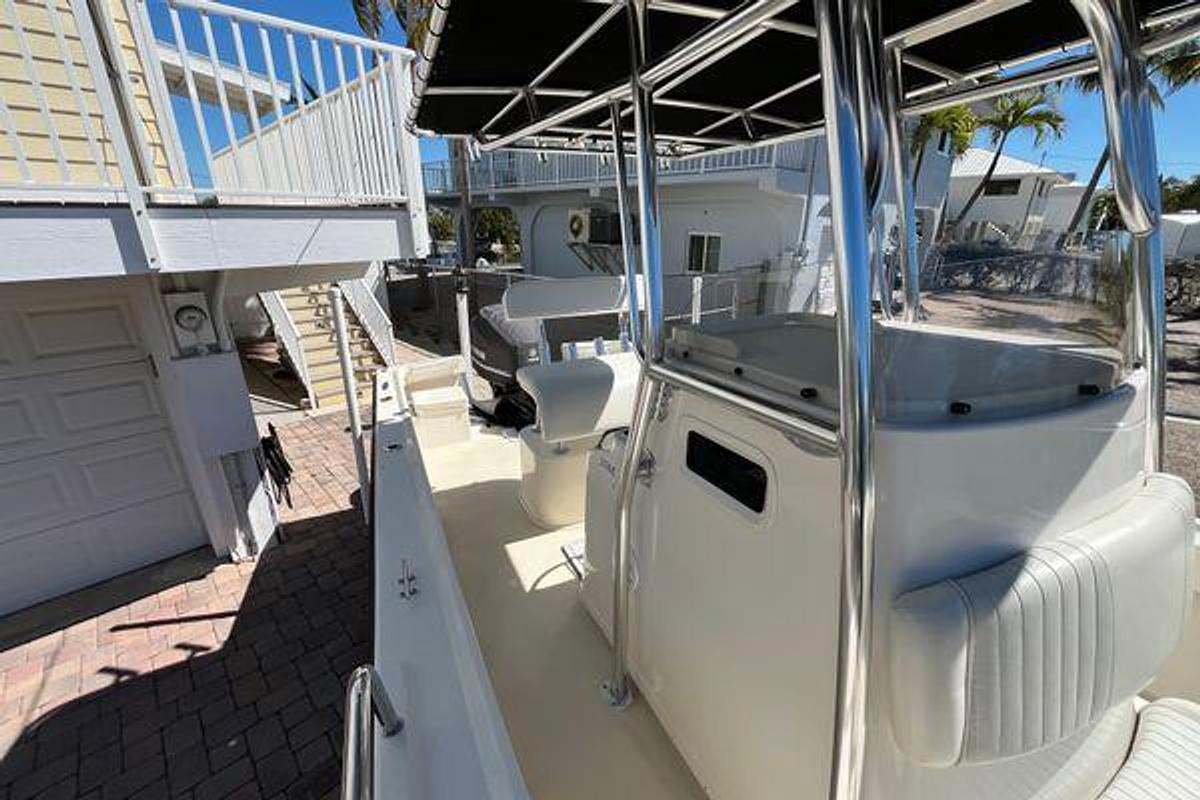 Used 2009 Parker 2300 Special Edition | 23ft