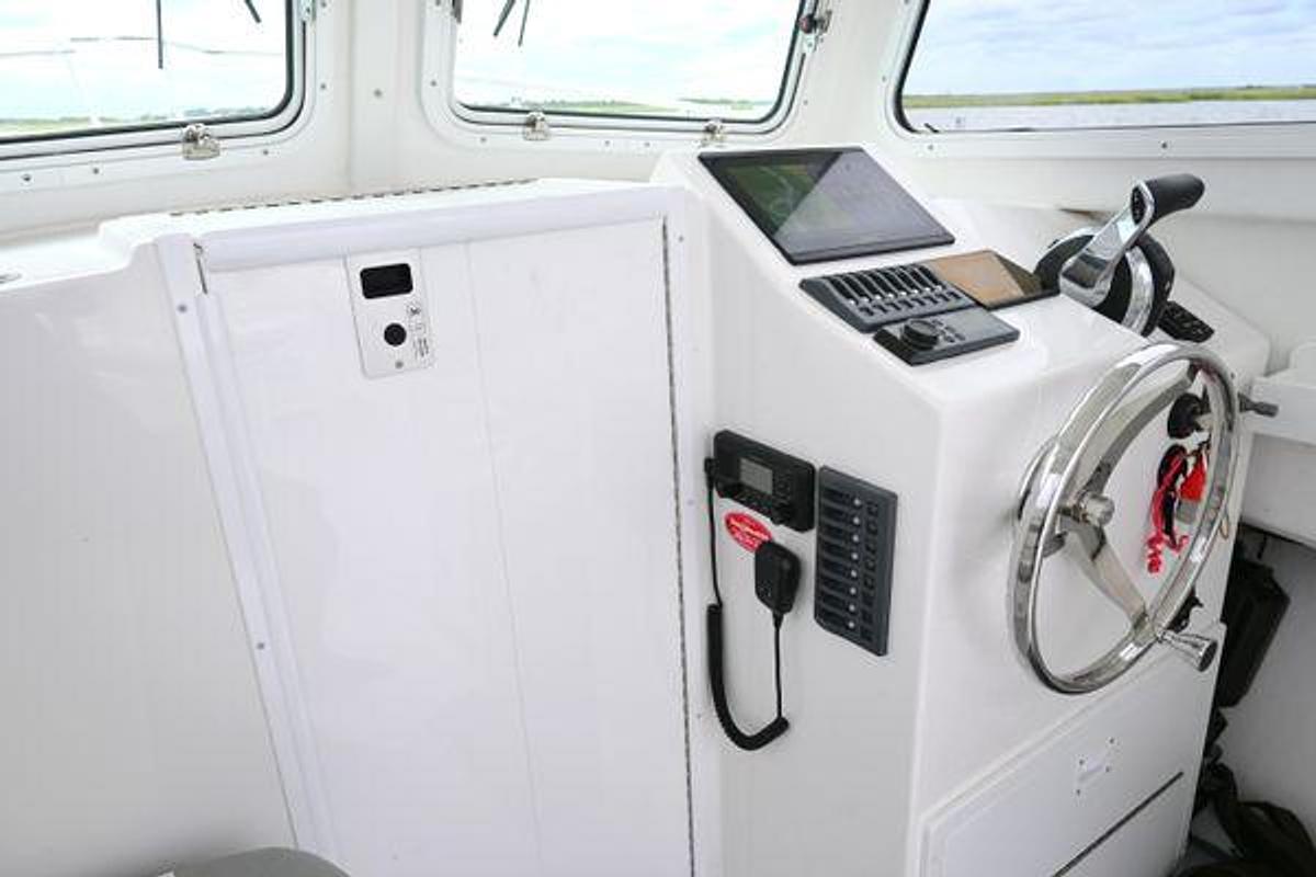 Used 2022 Steiger Craft 255DV Miami | 25ft