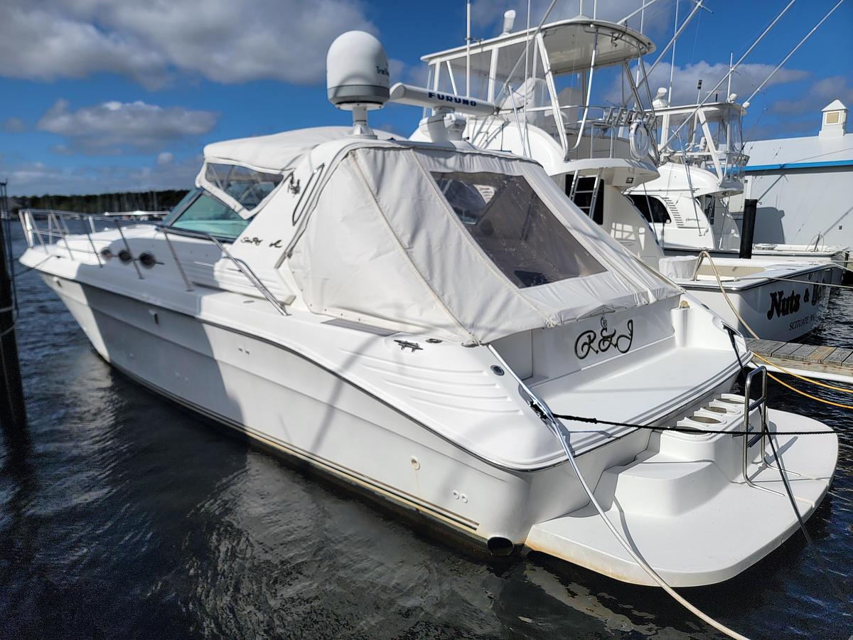 Used 1997 Sea Ray 400 Express Cruiser | 40ft