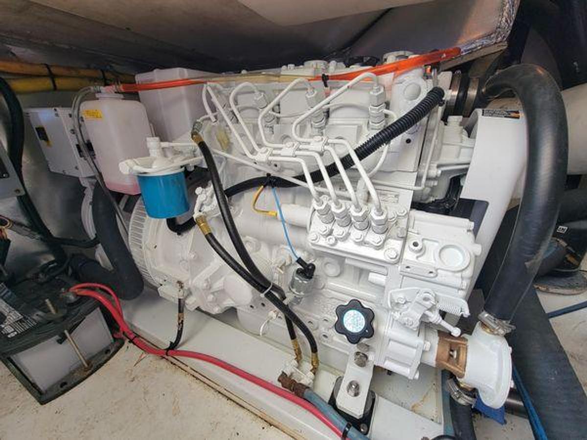 Used 2001 Ocean Yachts Super Sport - 56ft