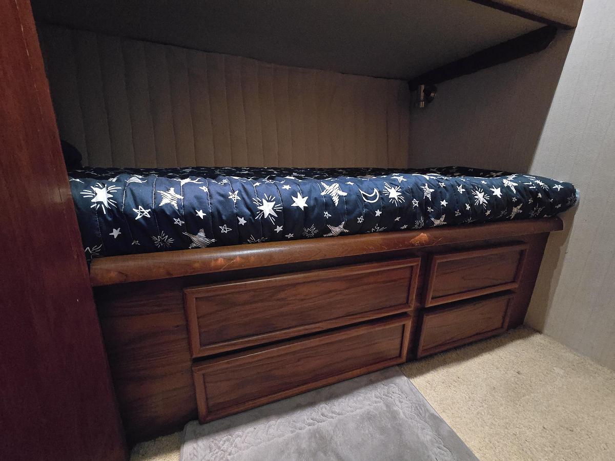 Used 1993 53' Ocean Yachts 53 Super Sport