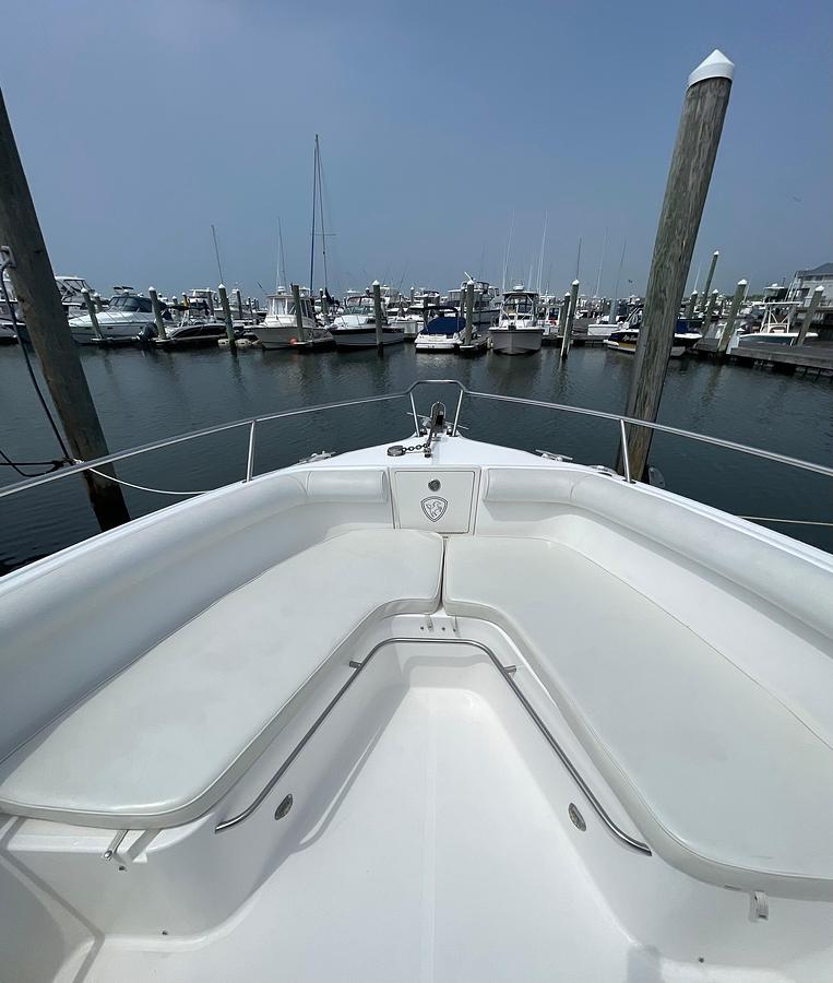 Used 2004 Century 3200 Center Console | 32ft