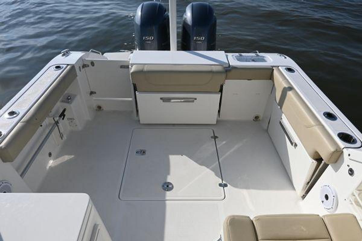 Used 2021 27' Pursuit DC 266 Dual Console | 27ft